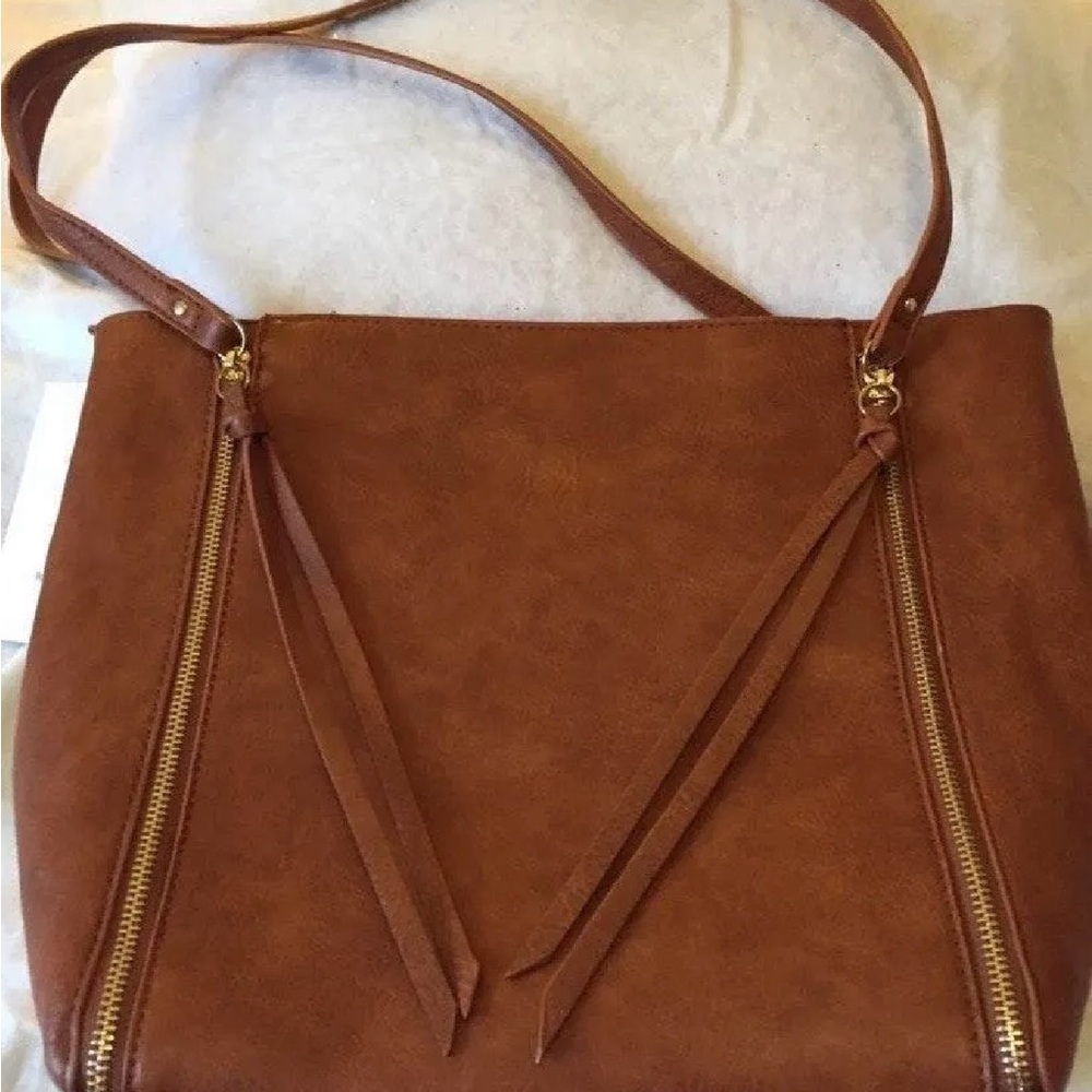 **ISO** Antik Kraft Shoulder Bag